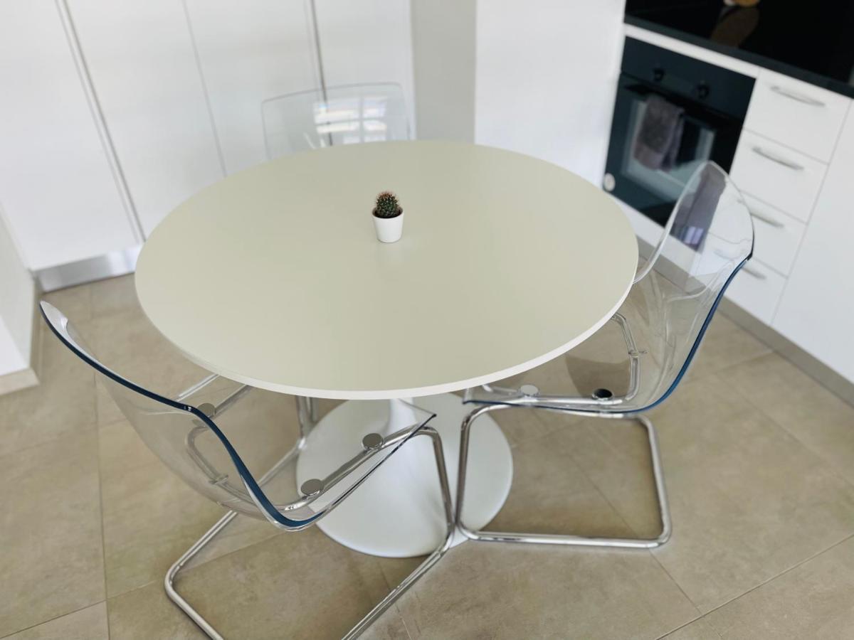 Central Apartment , Free Parking Λοκάρνο Εξωτερικό φωτογραφία